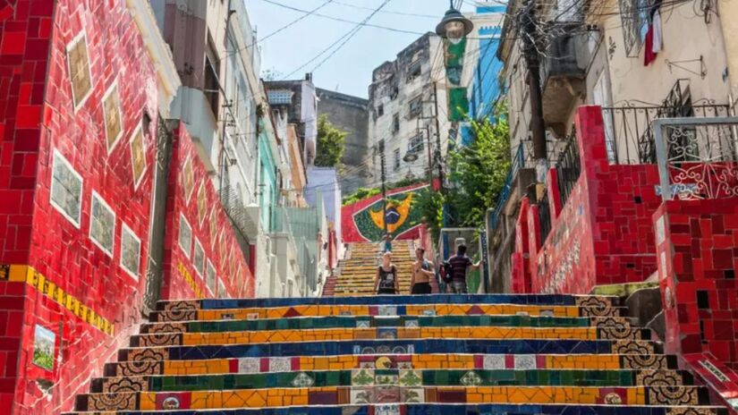 Belezas naturais como o Pão de Açúcar e a Floresta da Tijuca tornam o Rio um cartão-postal do mundo/Istock
