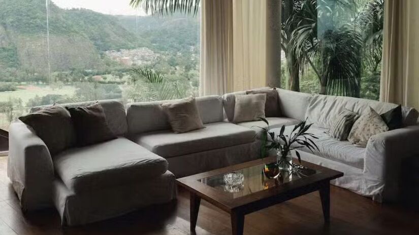 A construção se destaca na internet pela estética singular e pela harmonia com o ambiente /Divulgação.