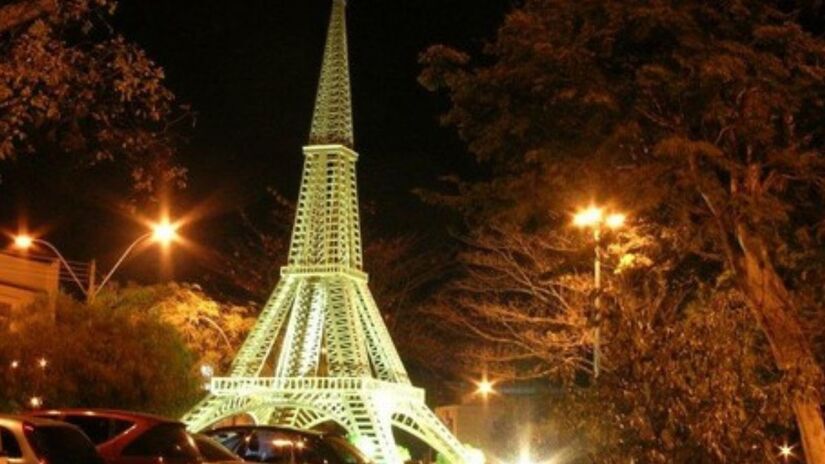 Vida noturna, comércio forte e gastronomia tradicional movimentam a rotina urbana de Bauru /Divulgação