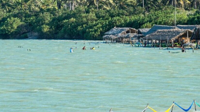 As lagoas reforçam o apelo turístico de Jericoacoara, considerada uma das regiões mais preservadas do litoral cearense/ E.M Foco