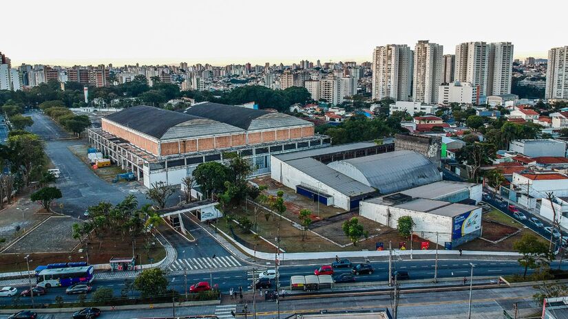 Educação avança com a criação da Faculdade Municipal, inclusão digital e primeira creche noturna da cidade/Divulgação