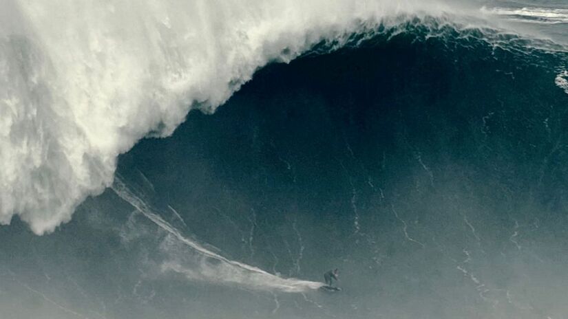 Fundador da equipe GoBigger Team e campe&atilde;o da WSL (World Surf League), Koxa pode se tornar o respons&aacute;vel por ter surfado a maior onda do mundo (Ianco Rocha/Divulga&ccedil;&atilde;o)