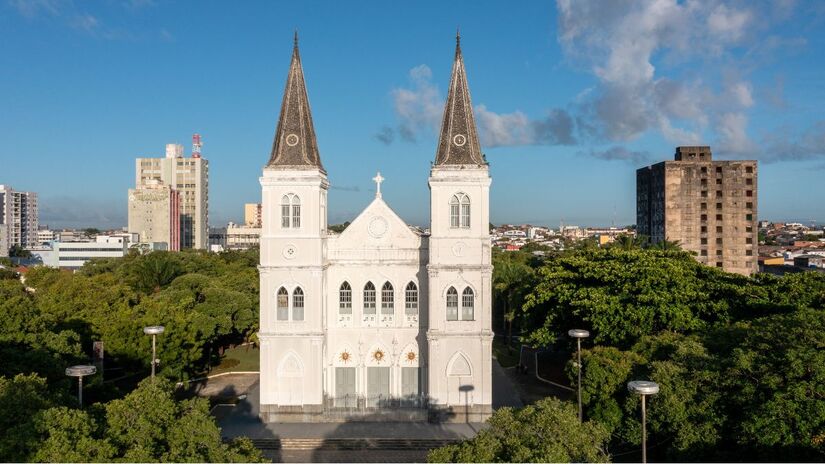 Aracaju (SE)  Aracaju é uma das capitais que celebram o feriado de 8 de dezembro, com programação religiosa e eventos locais/ Paul R. Burley/Wikimedia Commons