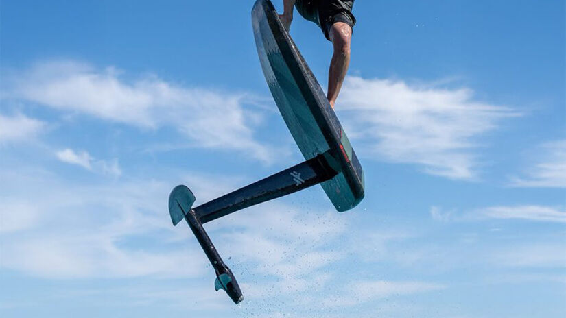 A experiência de condução é controlada inteiramente por um dispositivo remoto com tela colorida / Divulgação/Audi