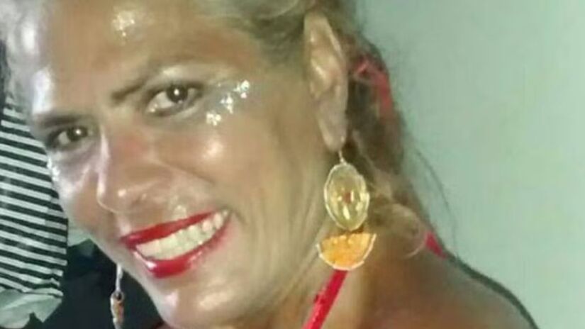 Lia Hollywood, que homenageava a pioneira Lia Torá em seu nome artístico, foi uma das dançarinas mais populares do programa de Chacrinha ao lado de Rita Cadillac e Índia Potira/Reprodução