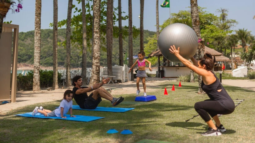 O hotel conta com uma série de atividades esportivas / Divulgação/Jequitimar