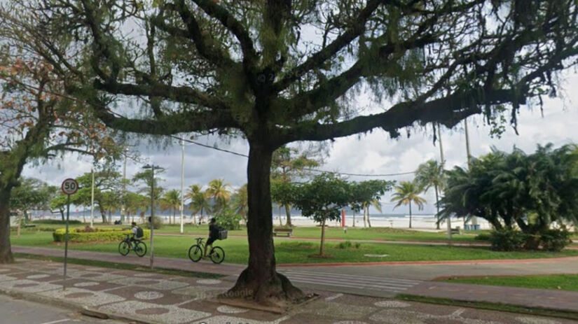 São 5.335 metros de extensão e até 50 metros de largura, somando mais de 218 mil metros quadrados de área verde / Reprodução/Google Street View