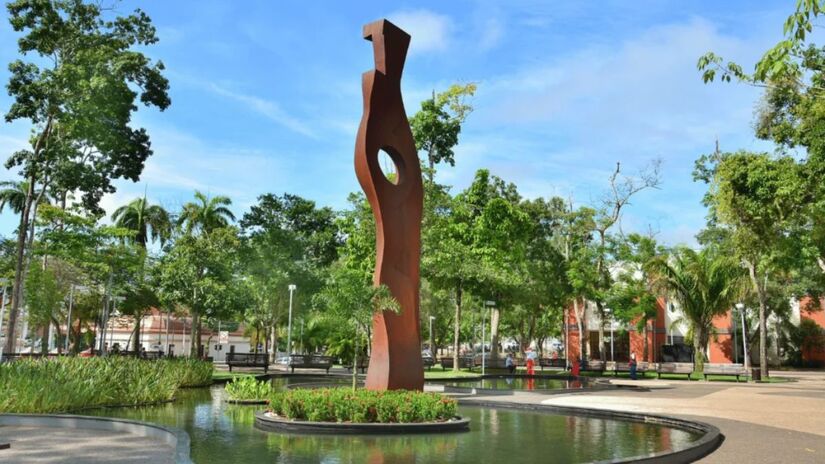 Descubra a capital que une o conforto urbano com o coração da Amazônia. Você vai se surpreender/Wikipédia