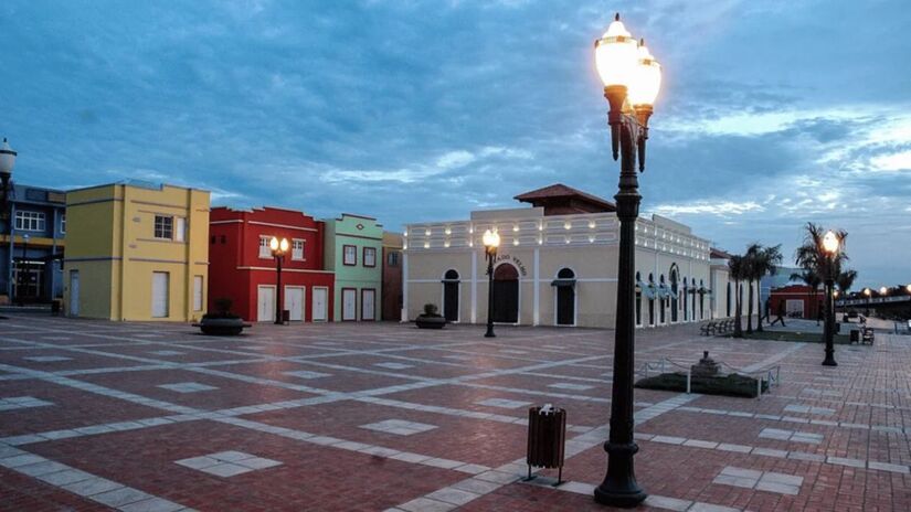 Muito além da floresta: geoglifos, palácios e uma culinária inigualável. Rio Branco é o destino que você precisa visitar/Wikipédia