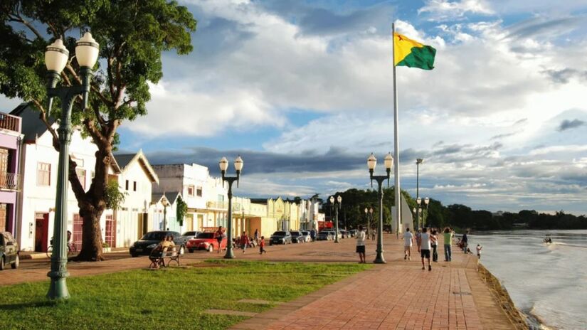 Saiba qual a melhor época para visitar o Acre e fugir do calorão com muito estilo/Wikipédia