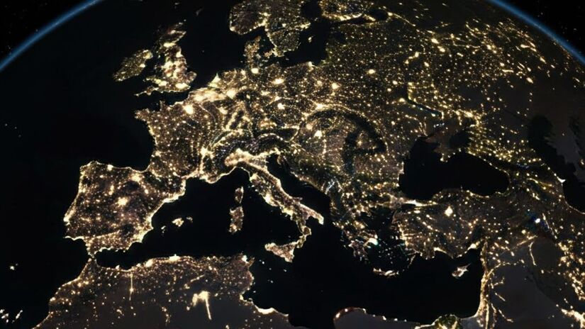 Um fenômeno geológico inesperado revelou que a Espanha e o Portugal estão girando no sentido horário devido à pressão entre as placas tectônicas da África e da Eurásia/Gemini