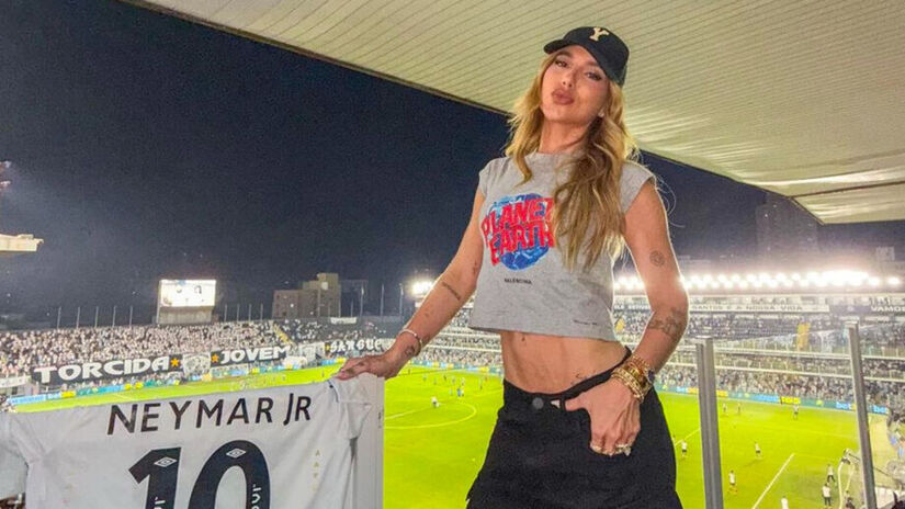 Camadas de creme, pa&ccedil;oca e biscoito: o pav&ecirc; que promete ser o destaque da ceia natalina