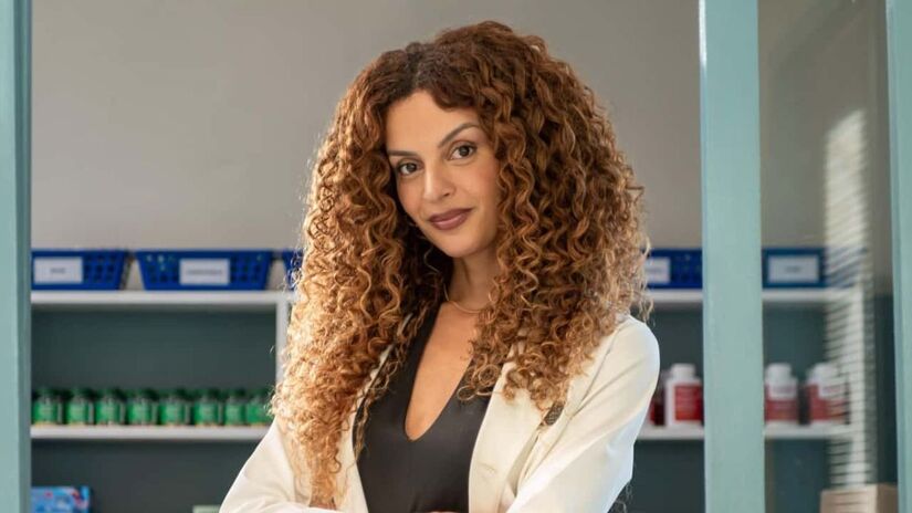 Viviane (Gabriela Loran) em 'Três Graças'/Reprodução/Globo