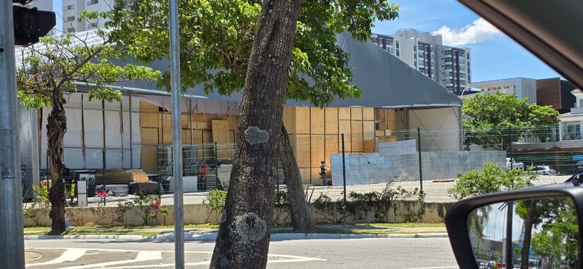 Estrutura do 'Laboratório' do BBB 26 avança no estacionamento do ParkShopping e movimenta São Caetano do Sul /Giovanna Camiotto