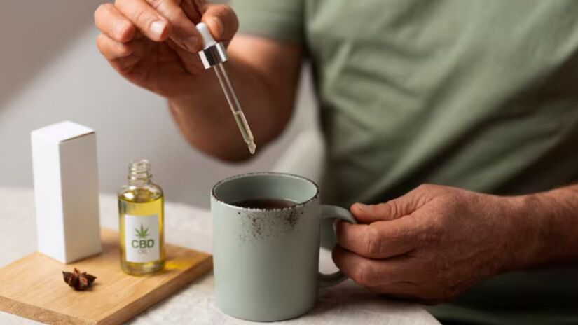 Estudo da Universidade de Wageningen revelou como a Cannabis desenvolveu, ao longo da evolução, a capacidade de produzir canabinoides como THC, CBD e CBC. Fotos: Freepik