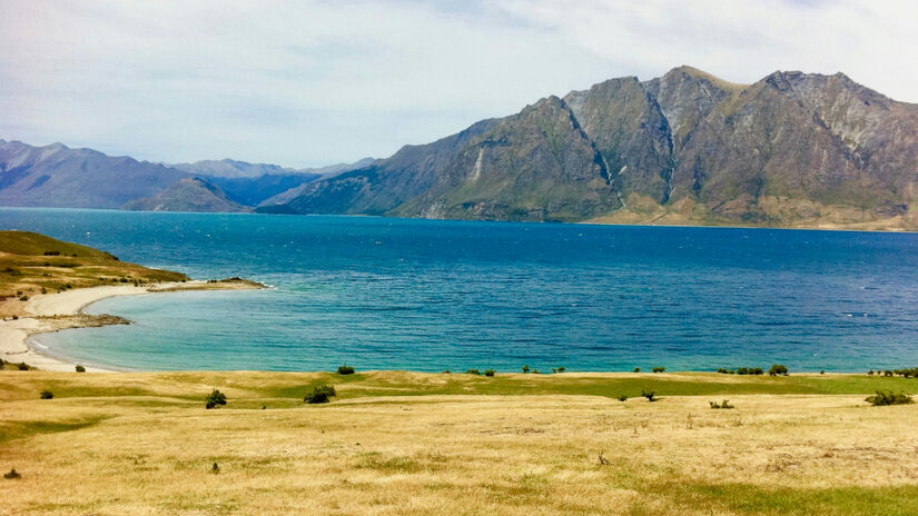Os visitantes são instados a não tocar na água, seja para nadar, lavar toalhas ou mergulhar câmeras / Unsplash/valdez
