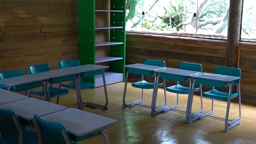 O projeto sustentável conta com salas de aula amplas, laboratório de informática e uma quadra poliesportiva / Reprodução/PMI