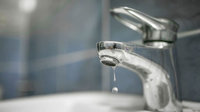 A cidade mant&eacute;m o fornecimento de &aacute;gua gratuito h&aacute; mais de 60 anos gra&ccedil;as a uma nascente natural que funciona de forma cont&iacute;nua, sem interrup&ccedil;&otilde;es significativas. Banco de imagens