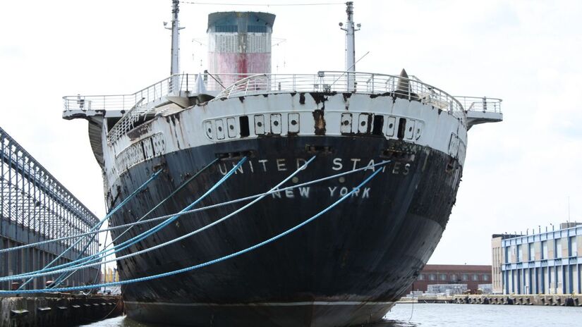 A estrutura deve se transformar em ponto de mergulho e atrair turistas à costa da Flórida