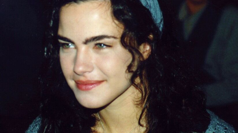 Ana Paula Arósio como Giuliana/Globo