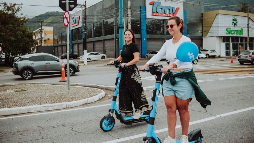 Mais de 285 mil usuários já estão cadastrados na plataforma, que atende cinco cidades da região. Divulgação