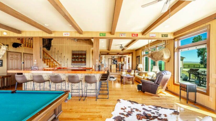 3 Fim dos Rumores A imobiliária Swan Land Company precisou emitir uma nota oficial para desmentir o boato de que o presidente ucraniano Volodymyr Zelensky seria o comprador /Divulgação