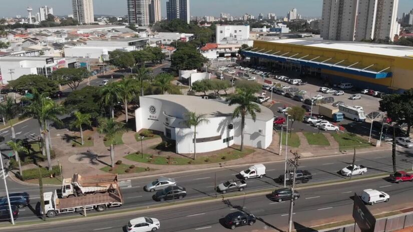 A mobilidade eficiente e a localização estratégica facilitam o acesso diário a outras regiões importantes do estado para trabalho ou lazer