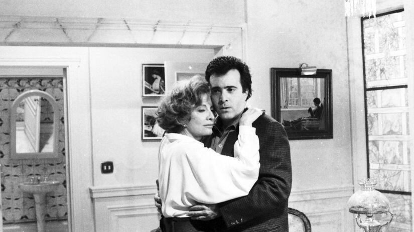 Glória Menezes como Laurinha e Tony Ramos como Edu em 'Rainha da Sucata'/Globo