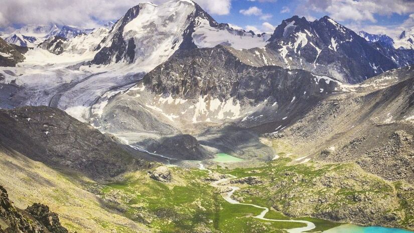 A expedição reforça a importância de Toru-Aygyr como um dos principais complexos arqueológicos submersos da Ásia Central.Foto de Anders Hakstun