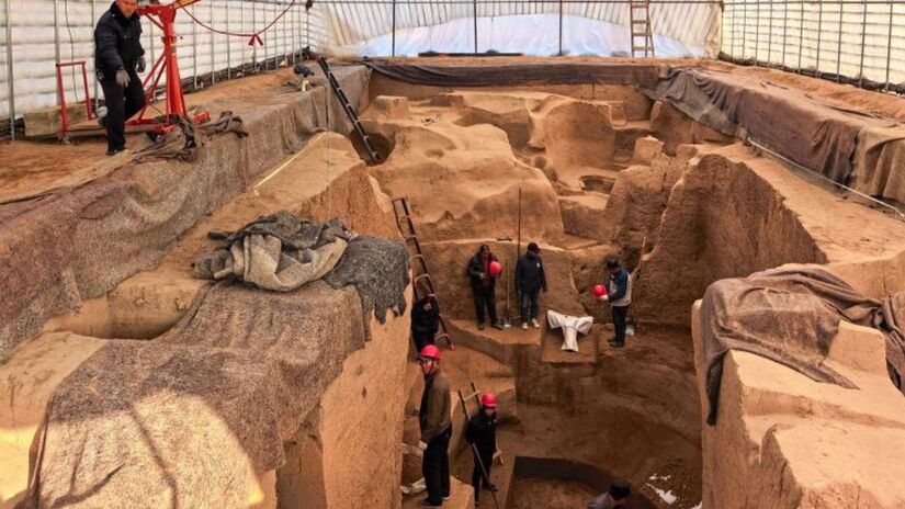 Evidências em Yinxu indicam o que pode ser o primeiro zoológico da China, com tigres e lobos mantidos pela elite. /Reprodução/ChinaScience