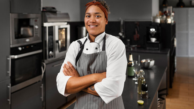 A geração 50+ costuma apresentar níveis mais altos de inteligência emocional, fator cada vez mais valorizado no mercado. Freepik