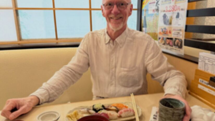 
Bjørn-Eirik Olsen, o estrategista norueguês cuja paixão pelo Japão levou o salmão aos paladares do mundo. /Getty Images