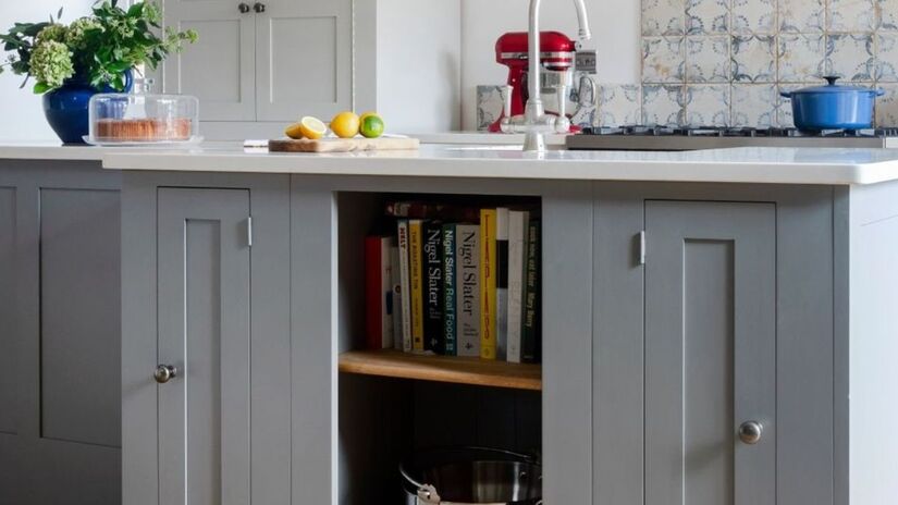 A tendência não elimina a integração, mas propõe soluções flexíveis que equilibram convivência e conforto visual. /Living4media