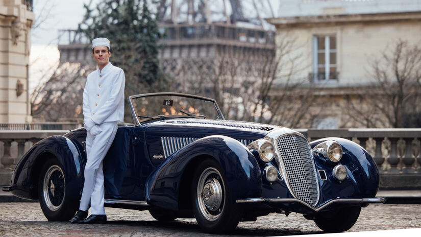 A premiação elegeu o modelo italiano como o símbolo máximo de design. glamour e engenharia automotiva da atualidade / Divulgação/Alfa Romeo