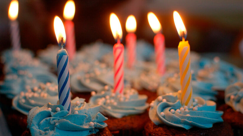 A canção se chamava originalmente "Good Morning to All" e era usada em salas de aula. Pixabay