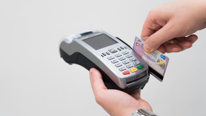 Quando o cartão vencer ou for substituído, o consumidor receberá a versão atualizada automaticamente / Pixabay