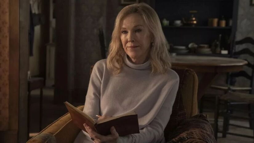 Em 'The Last of Us' ela interpretou a psicóloga de Joel (Pedro Pascal) durante a segunda temporada da série (HBO Max/Divulgação)