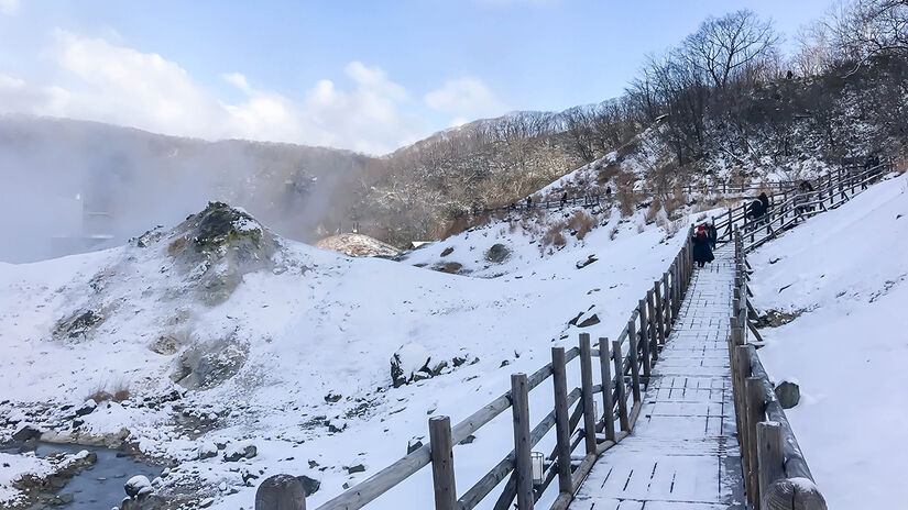 O vento gelado da Sibéria é responsável por grande parte da neve que cai no Japão. Freepik