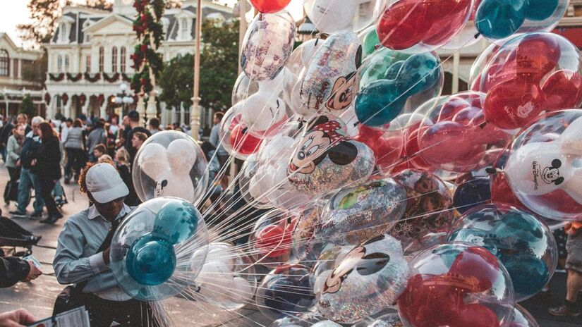 Além dos parques temáticos o complexo abriga dezenas de resorts luxuosos e áreas de preservação ambiental no estado da Flórida /Pexels