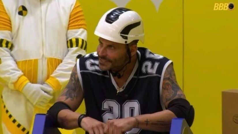 Segundo informa&ccedil;&otilde;es divulgadas pelo Big Boss, o ator est&aacute; sob cuidados m&eacute;dicos e est&aacute; bem (Globoplay/Reprodu&ccedil;&atilde;o)