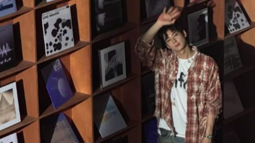 O cantor reforçou que cumprirá todas as obrigações legais e prometeu agir com ainda mais responsabilidade daqui para frente. Captura de tela/Instagram/eunwo.o_c
