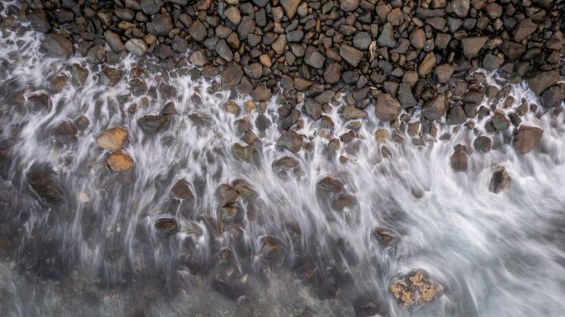 Estrategicamente ocupada pela Marinha, a Ilha da Trindade é um santuário de biodiversidade essencial para a soberania do Brasil no Atlântico Sul/Marinha do Brasil