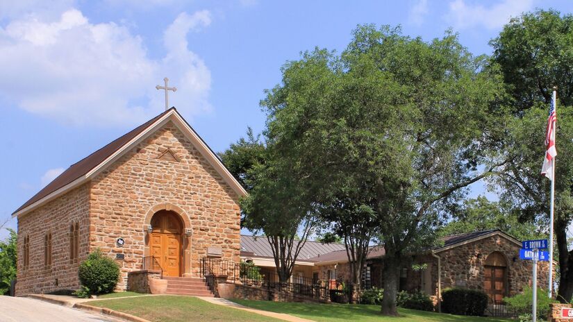 Igreja Episcopal Grace, em Llano, concluída em 1889 e reconhecida como Marco Histórico do Texas desde 1965 / Pixabay