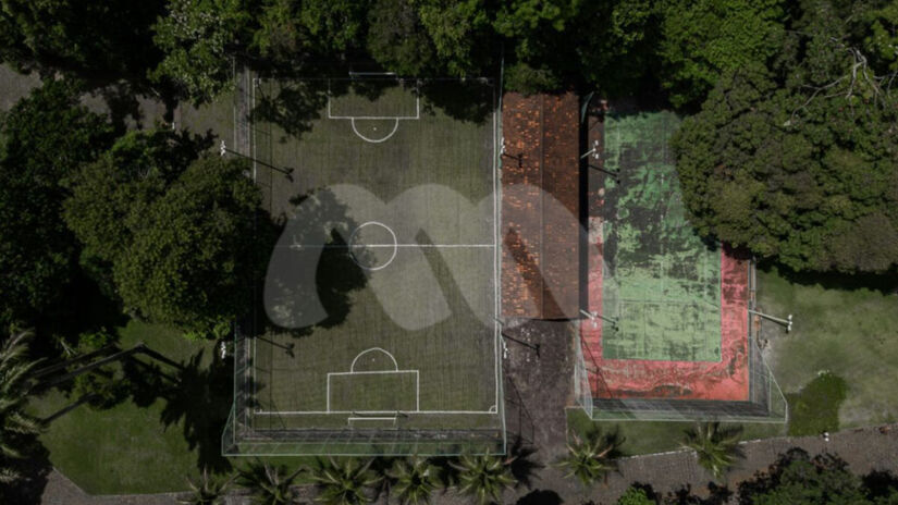 A mansão do ex-comediante da Globo impressiona pelos seus números e detalhes de alto padrão / Divulgação/Muller Imóveis