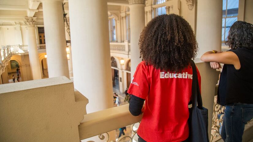 A exposição temporária sobre o Funk destaca a força do movimento na Baixada Santista e como o gênero transformou o modo de falar e vestir no estado/Guilherme Sai