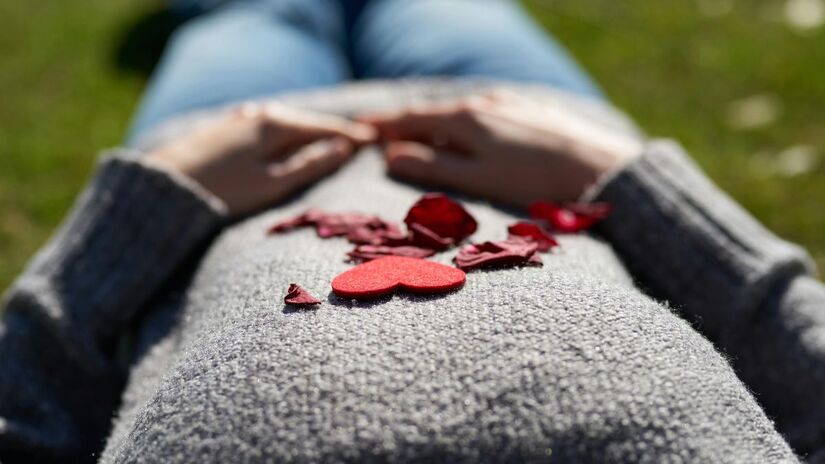 Uma análise detalhada de 38 anos com 116 mil mulheres revelou que o mês de nascimento tem um impacto subtil mas real na longevidade/Pexels