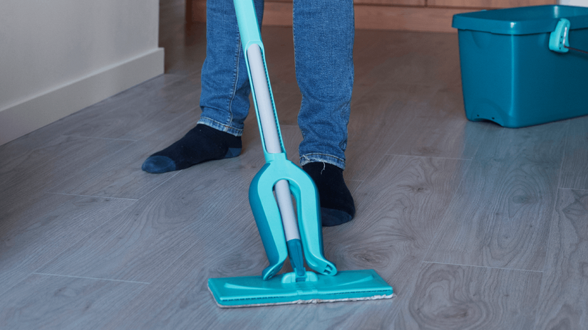 Mesmo com faxina em dia, o espa&ccedil;o sob a cama acumula poeira e impurezas que afetam a qualidade do ar do quarto O vinagre surge como alternativa natural /Pixabay