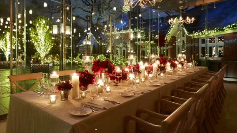 O restaurante conseguiu preservar seu charme rústico enquanto modernizava seu ambiente / Reprodução/Tavern on the Green