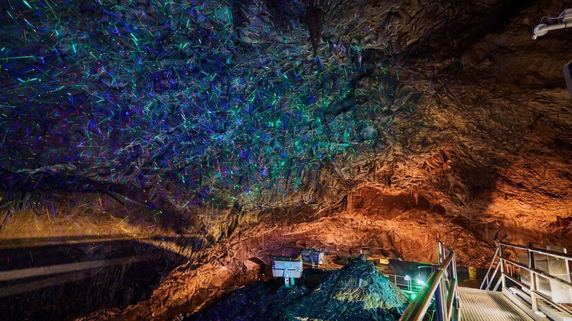 Ao percorrer as passarelas, o visitante encontra um espetáculo visual moldado pelo tempo / Korea Tourism Content Lab