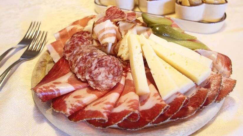 Evitar o consumo excessivo de sal e alimentos ultraprocessados protege a saúde cardiovascular / Pixabay